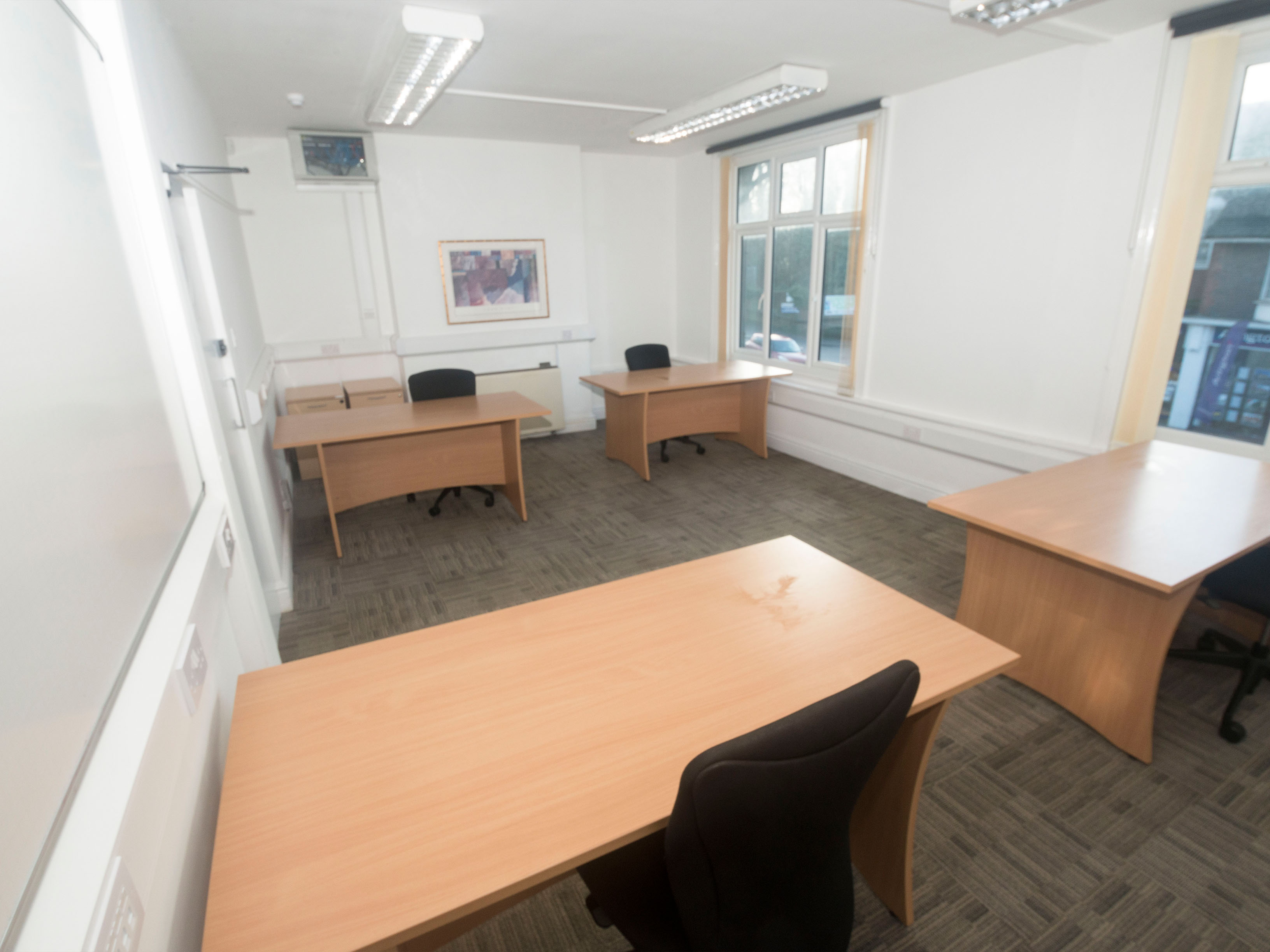 Serviced office for 5 - 6 people in Burgess Hill