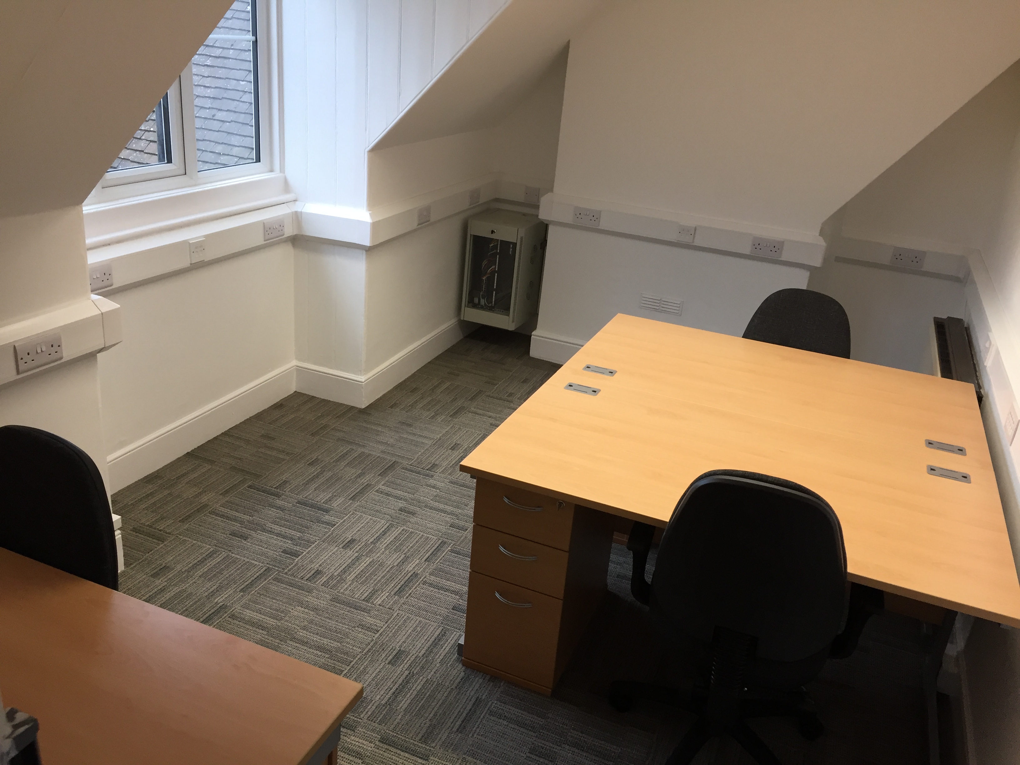 Serviced office for 2 -3 people in Burgess Hill